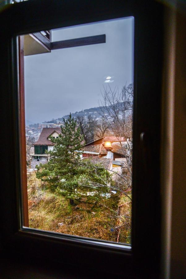 Paxlava Guesthouse & Restaurant Dilijan Eksteriør billede