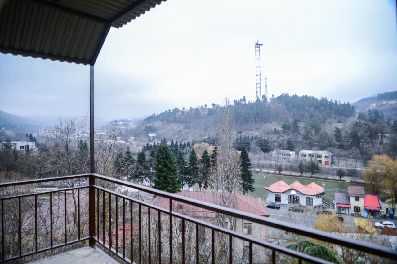 Paxlava Guesthouse & Restaurant Dilijan Eksteriør billede