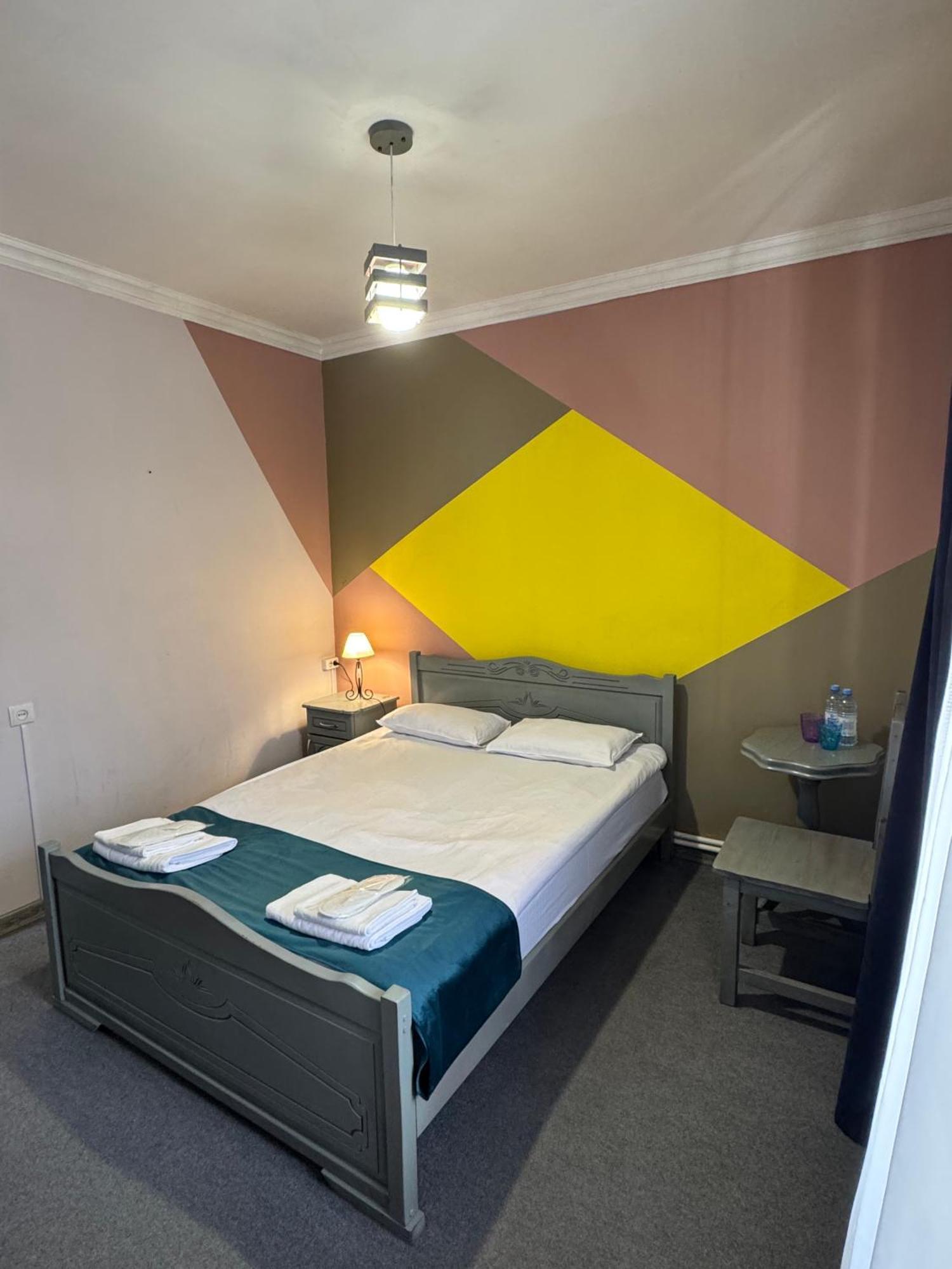 Paxlava Guesthouse & Restaurant Dilijan Eksteriør billede