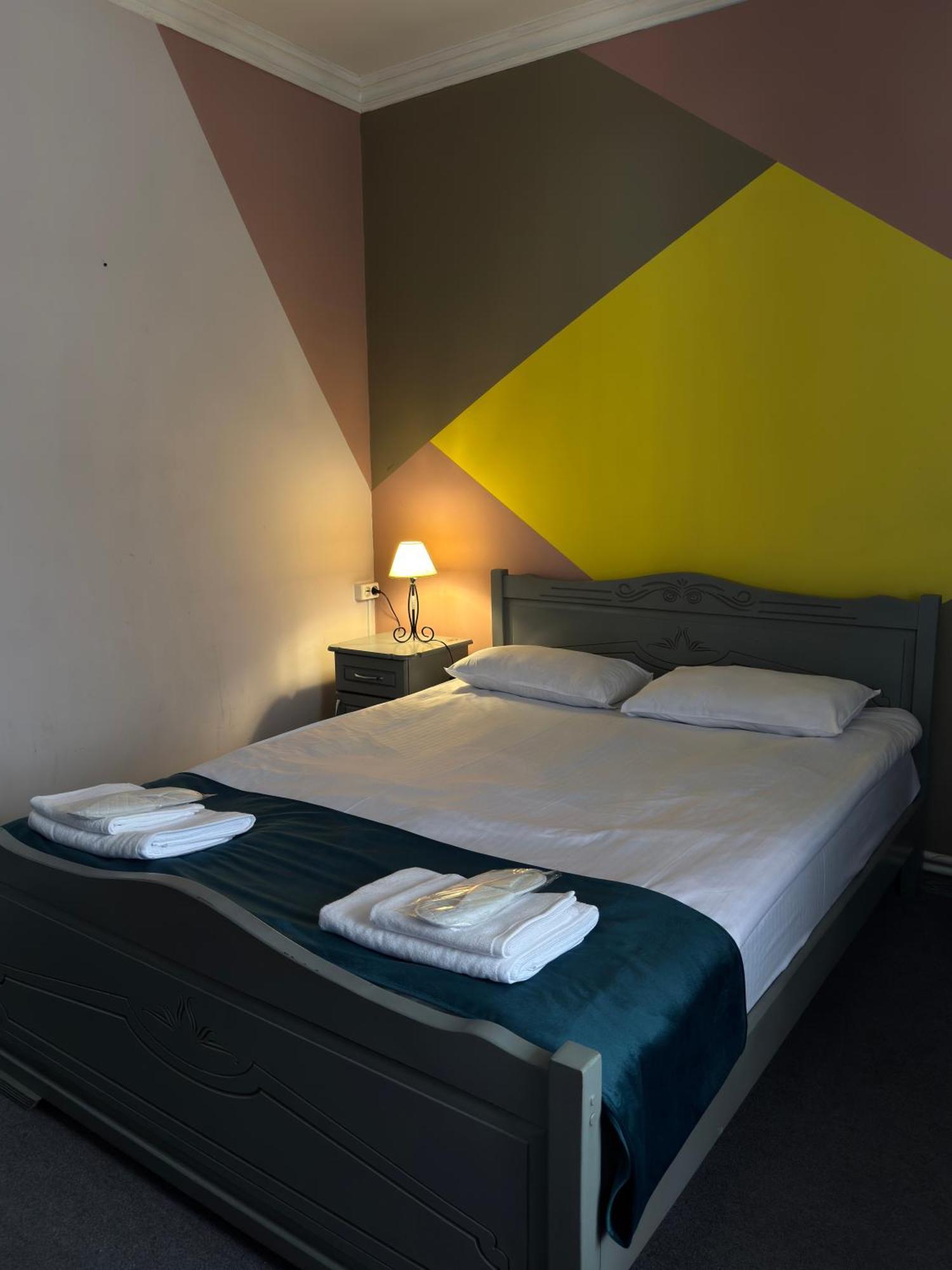 Paxlava Guesthouse & Restaurant Dilijan Eksteriør billede